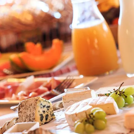 Club Blanche Neige Hotel