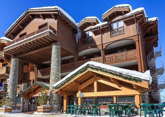 Club Blanche Neige Otel 3*